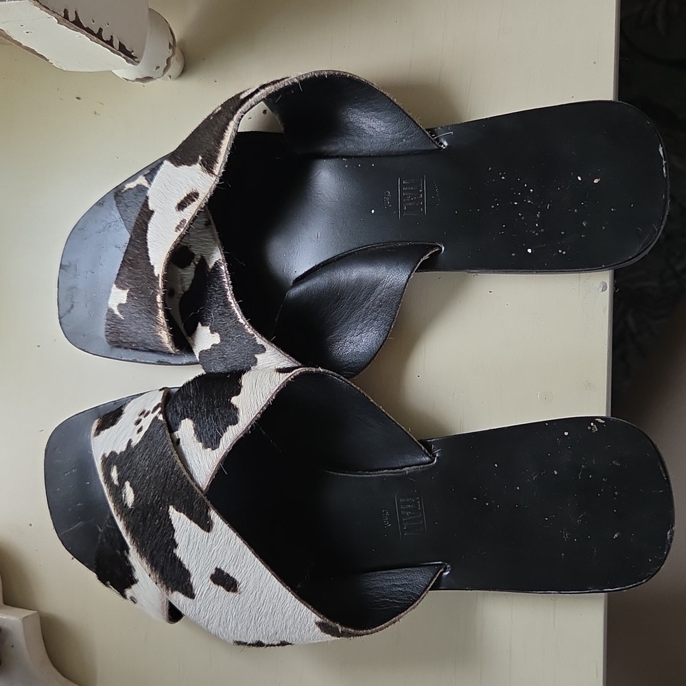 Seychelles Black and White Women's Sandals